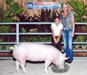 Cindy Wentzel with 4H / FFA Student